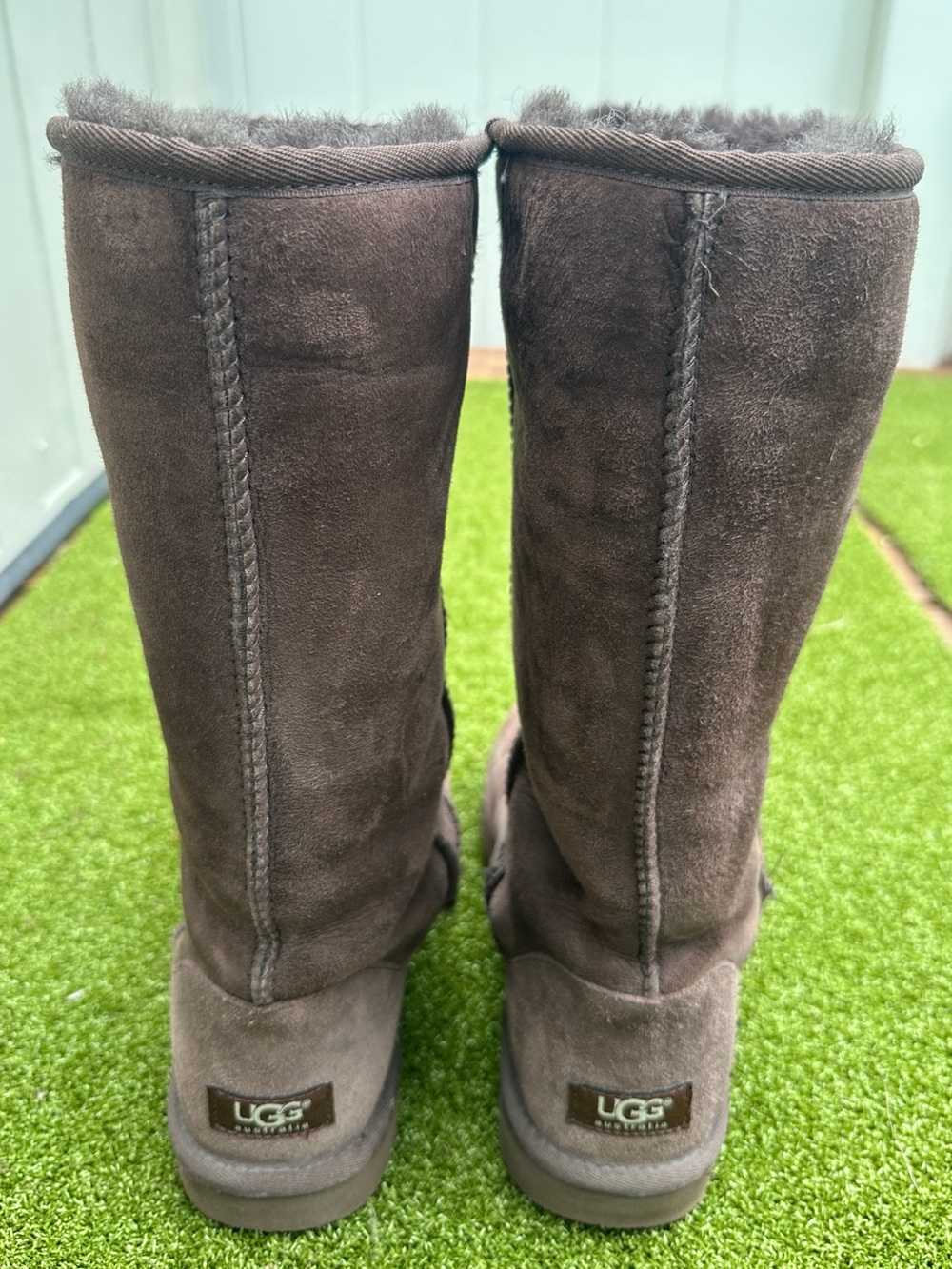 UGG Australia Classic Tall Boots – Women’s Size 9 (EU 40) – Chocolate 5815 - Picture 7 of 10